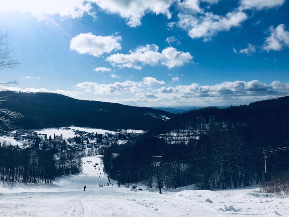 Penzion A Apartmany Skipark Hrabesice Krasne ภายนอก รูปภาพ