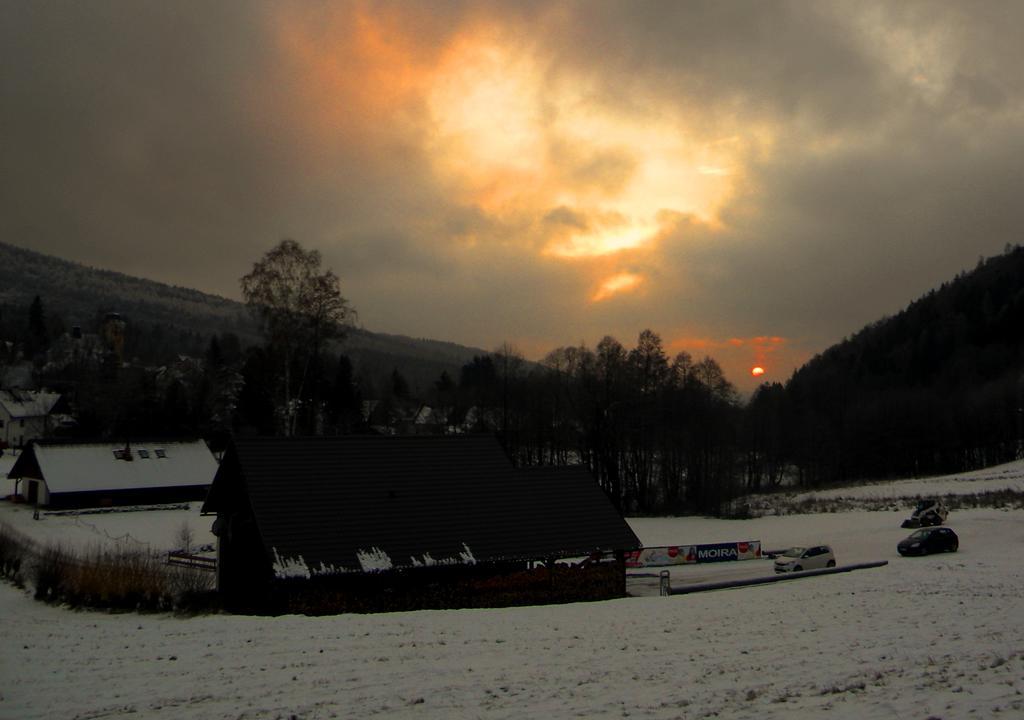 Penzion A Apartmany Skipark Hrabesice Krasne ภายนอก รูปภาพ