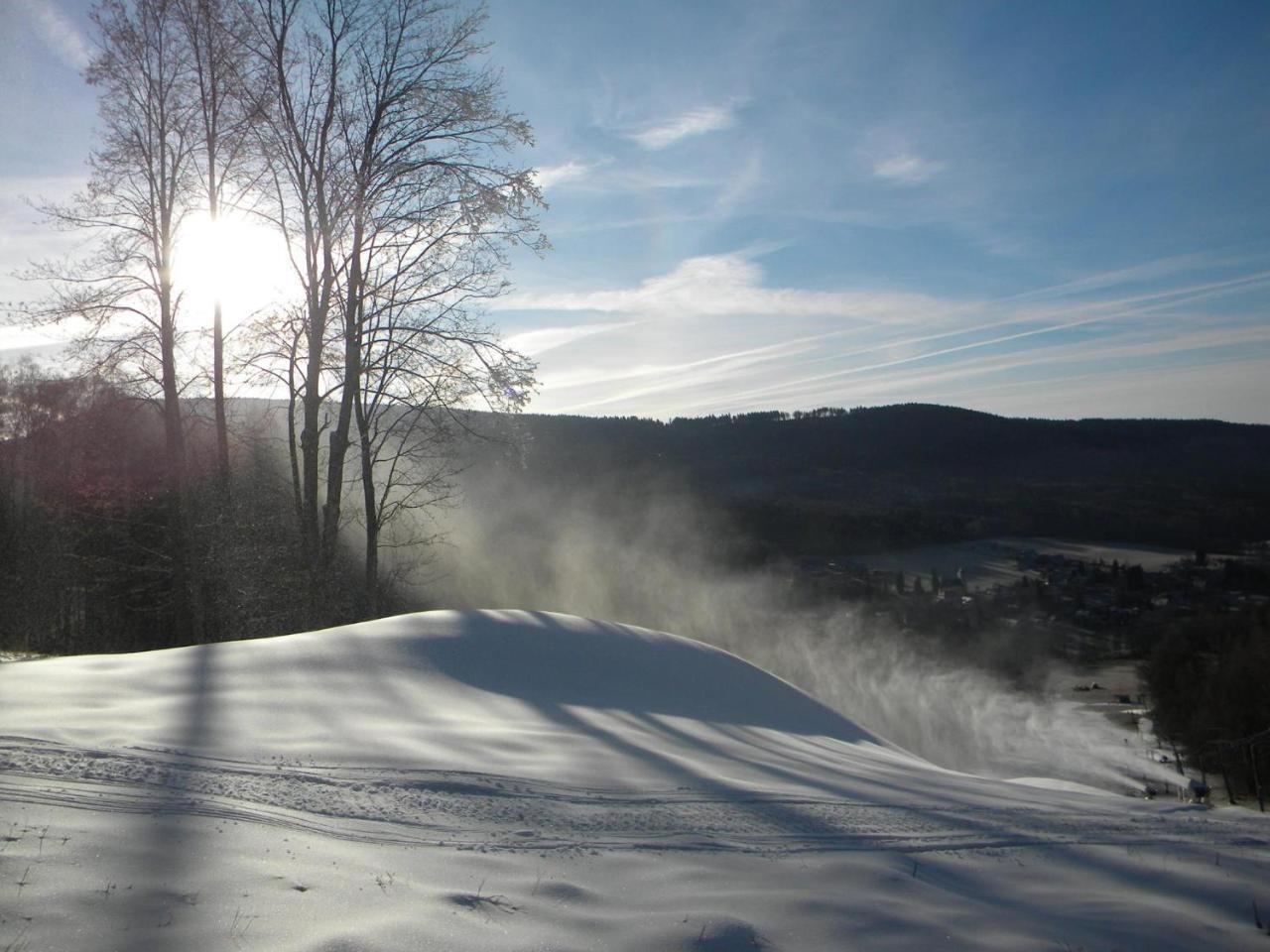 Penzion A Apartmany Skipark Hrabesice Krasne ภายนอก รูปภาพ
